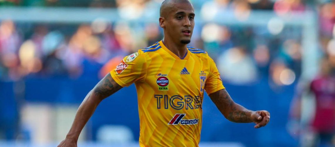 El Galatasaray turco busca lateral derecho y una de las opciones que estarían analizando se encuentra en la Sultana del Norte.
