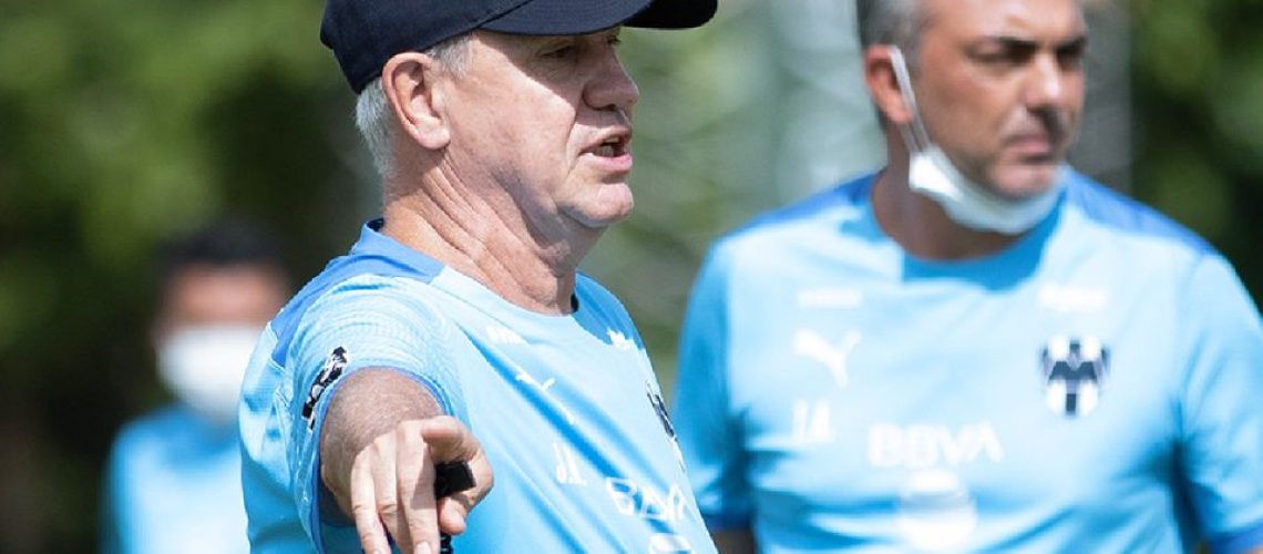 Javier Aguirre