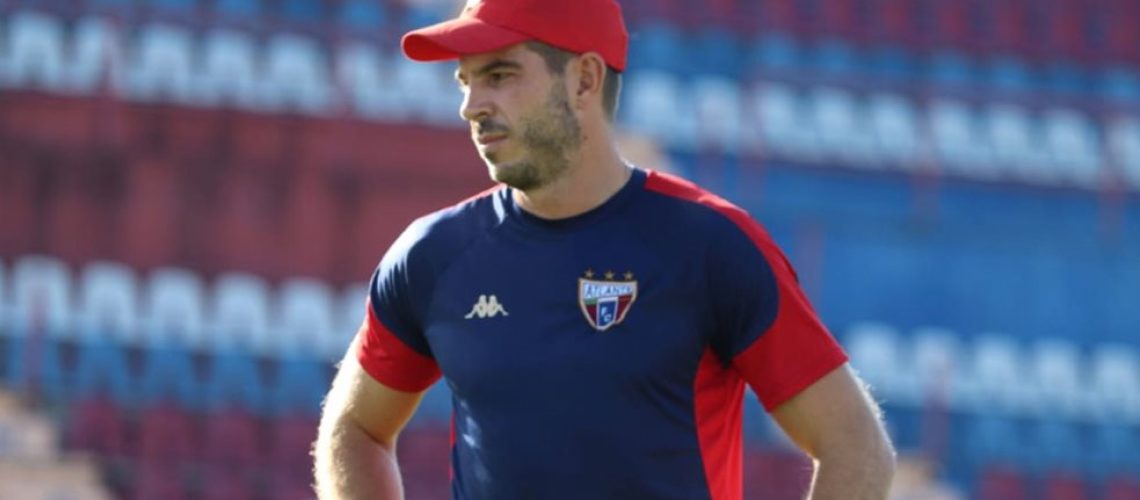 alexdiegoatlante-focus-min0.1-0.48-983-557