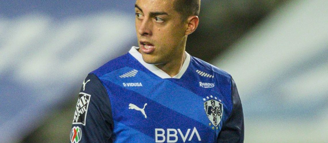 funes-mori-mira-seleccion-mexicana