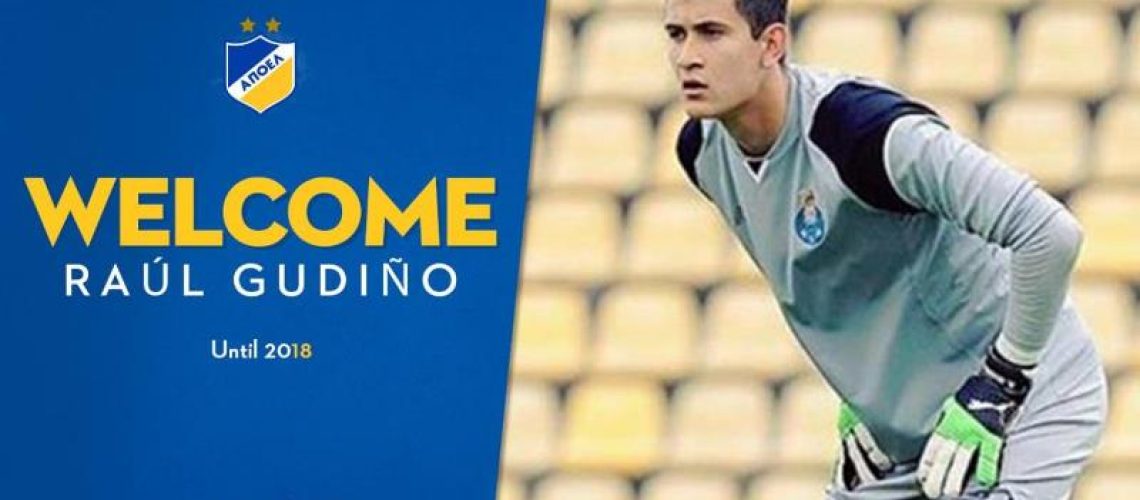 gudiño-apoel-champions-porto