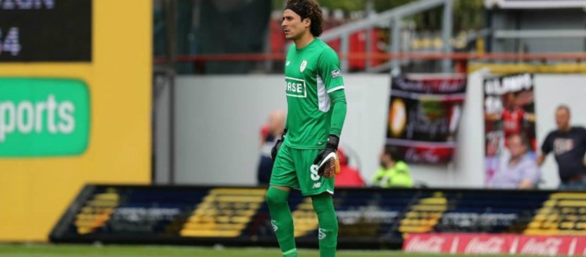 guillermo-ochoa-standard-de-lieja-error