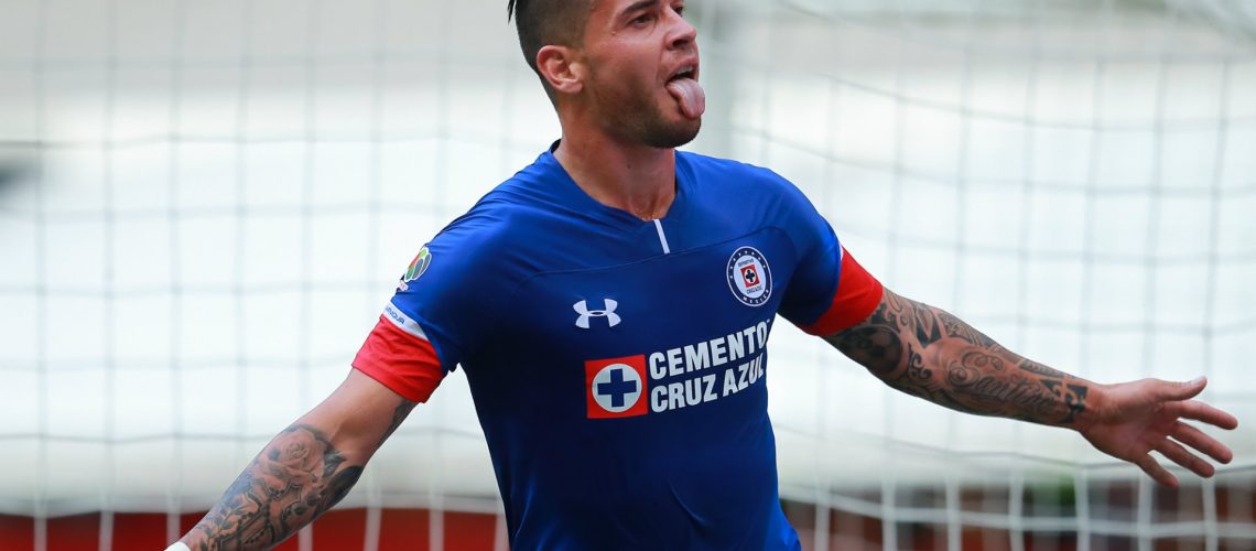 milton-caraglio-cruz-azul-liga-mx-apertura-2018_1iw9qpv0yzbtd11sfjvygux0yr