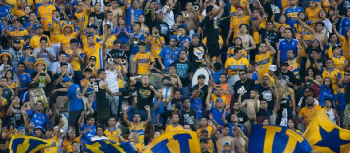 tigres-queretaro-aficionados-cántico